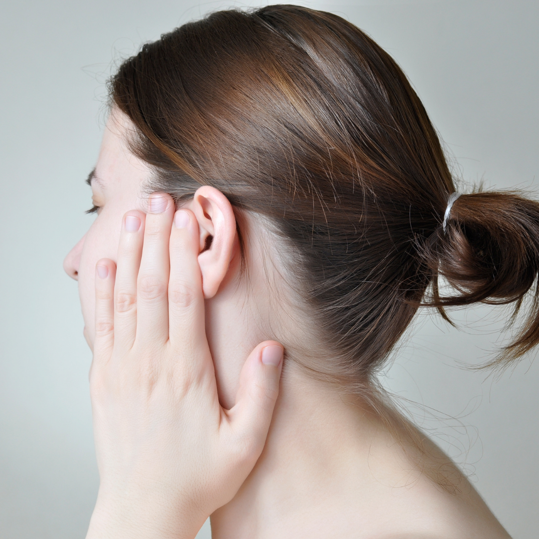 Descubre los beneficios de usar agua oxigenada en el oído
